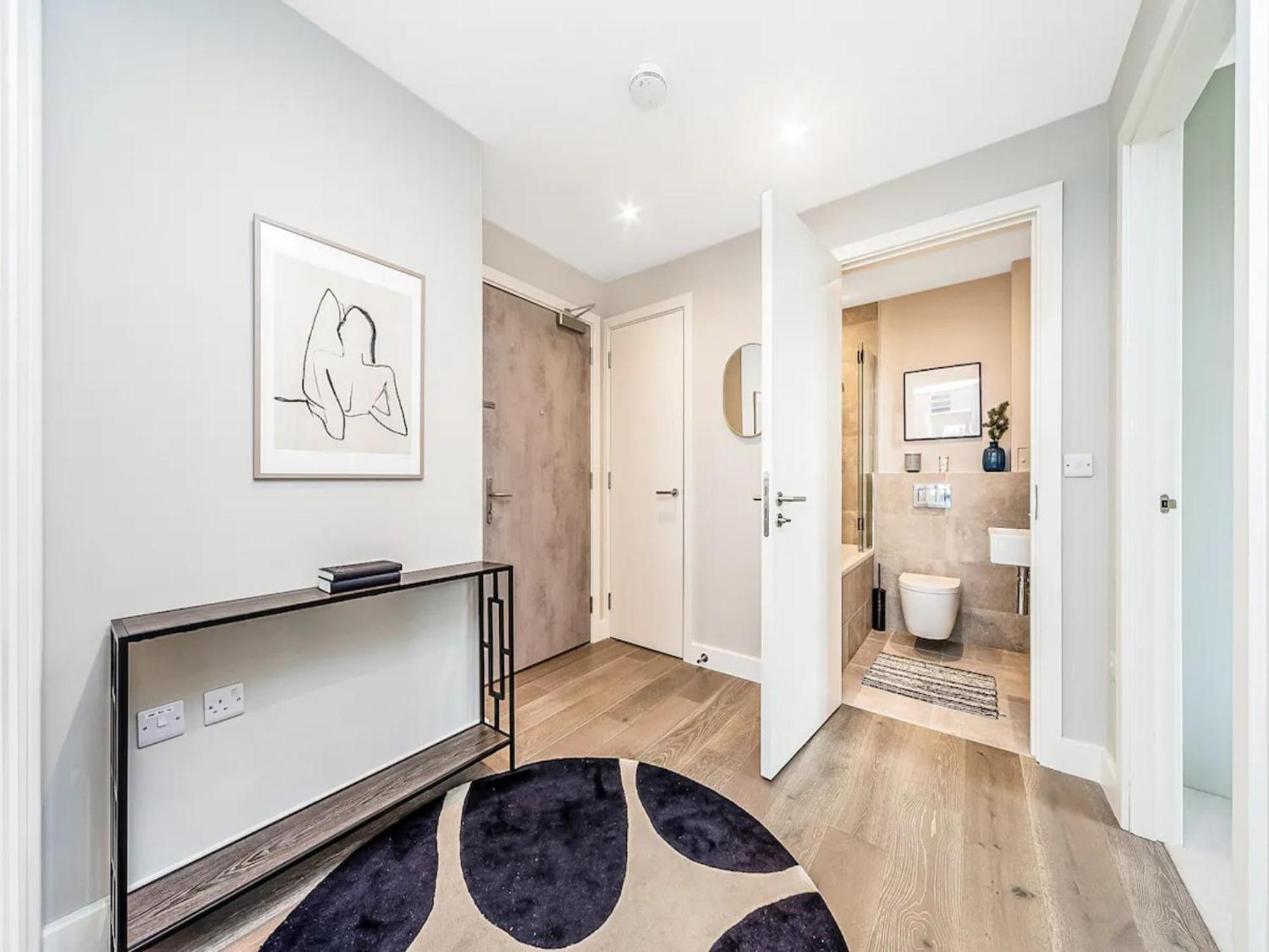 Appartamento Pass The Keys Penthouse Oasis In Trendy Fulham Londra Esterno foto