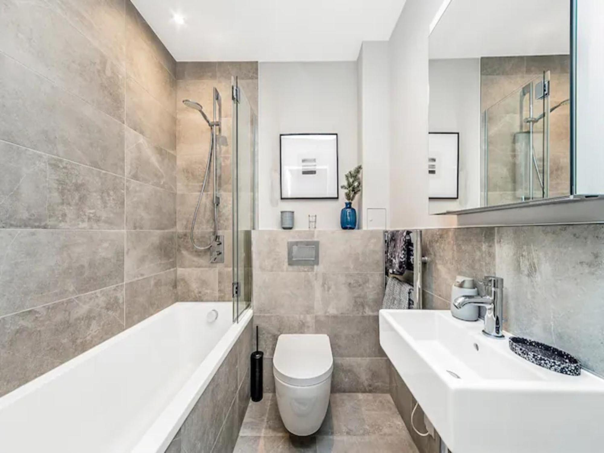 Appartamento Pass The Keys Penthouse Oasis In Trendy Fulham Londra Esterno foto